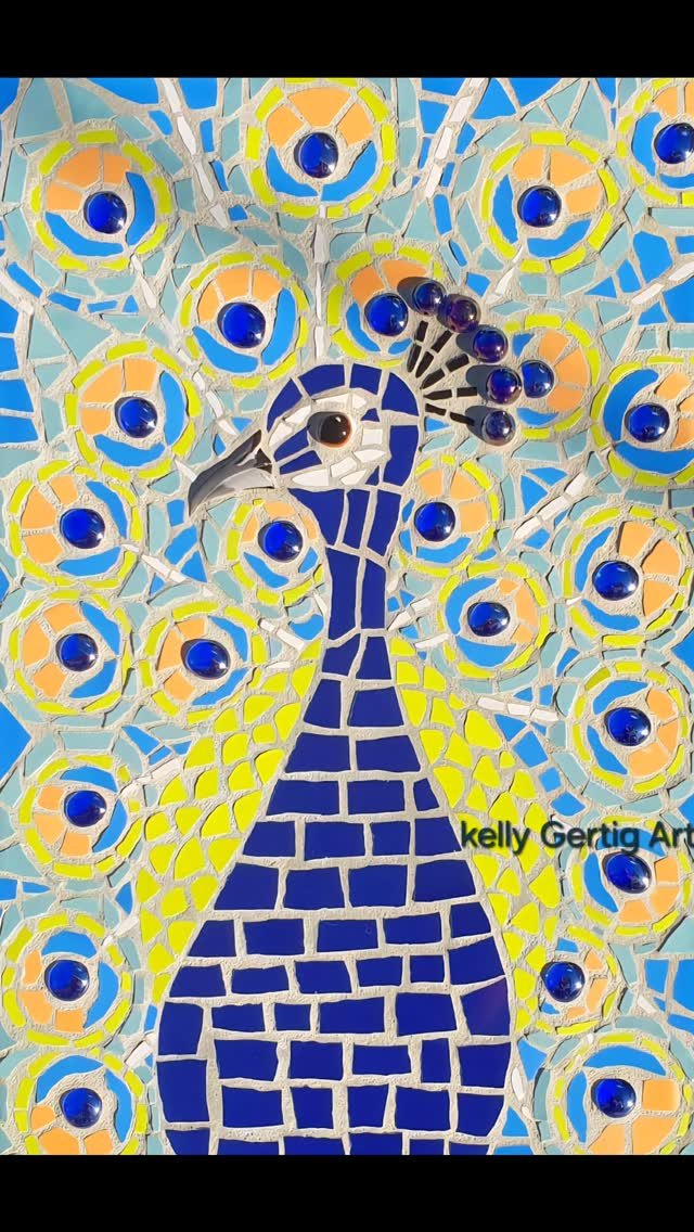 Sculpture & ceramics by Kelly Gertig